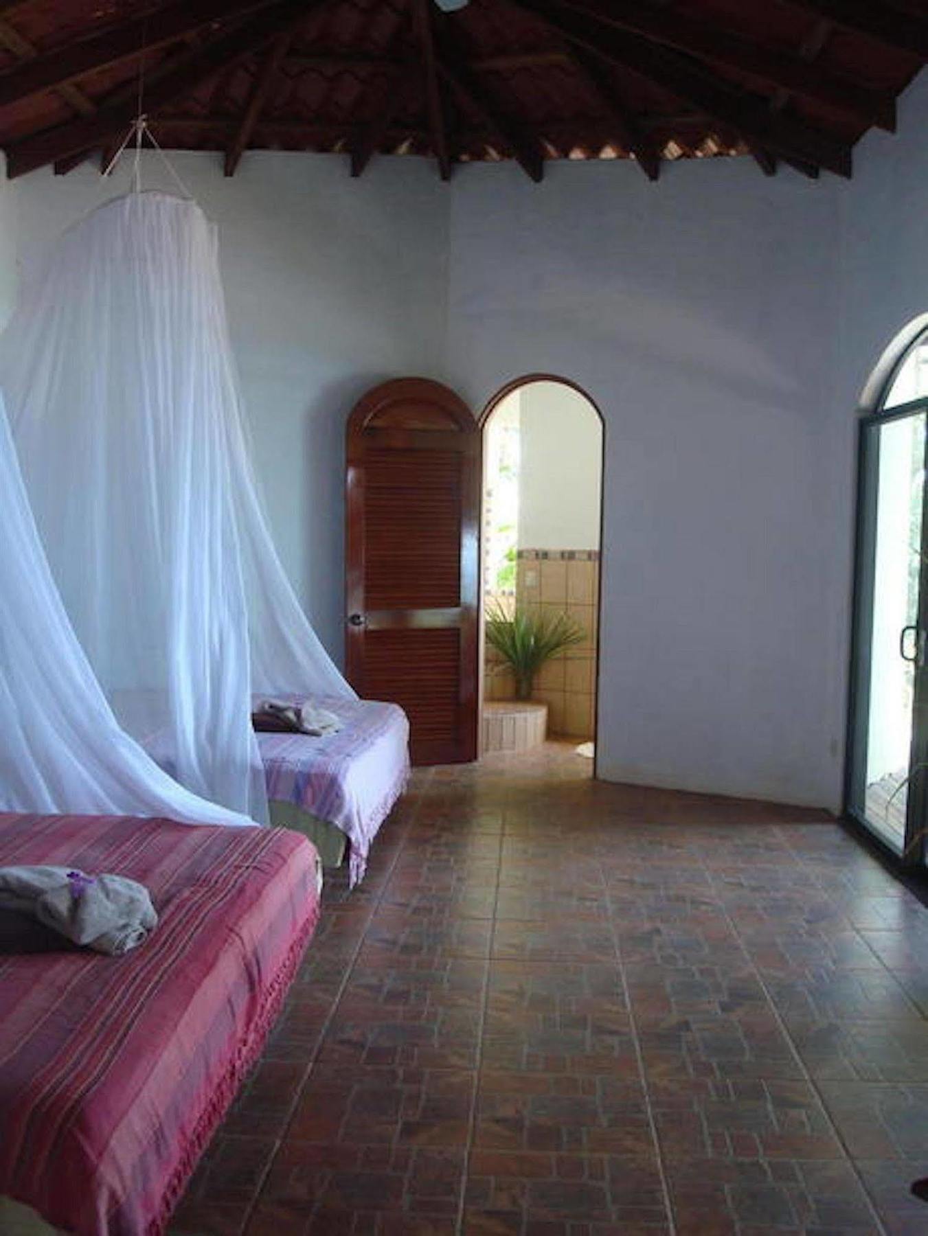 Lagunavista Villas Carate Zewnętrze zdjęcie